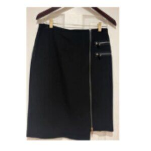 ZARA - Black zipper pencil skirt.